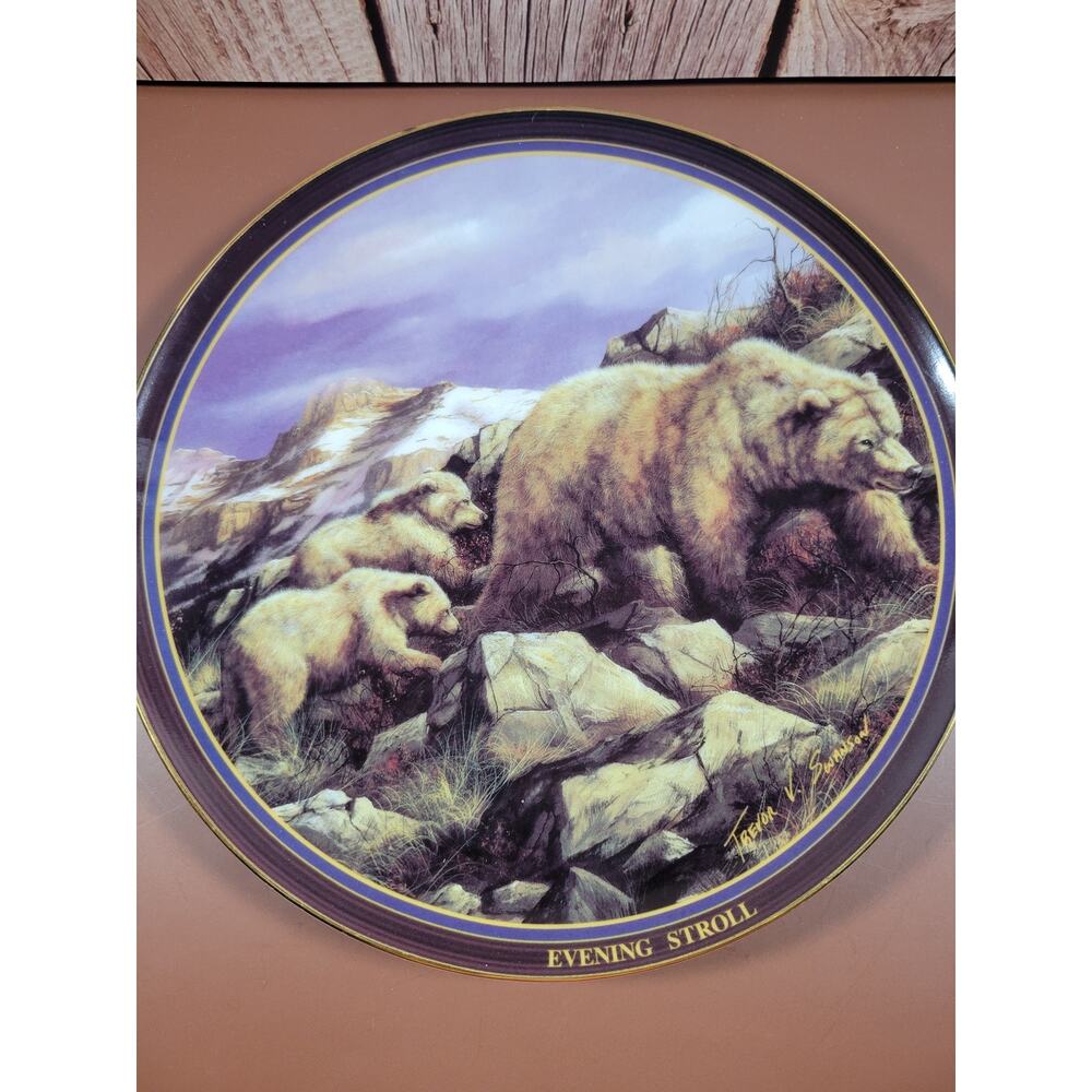 Decorative plates from the Islandia series Families of the wild series - Picture 3 of 3